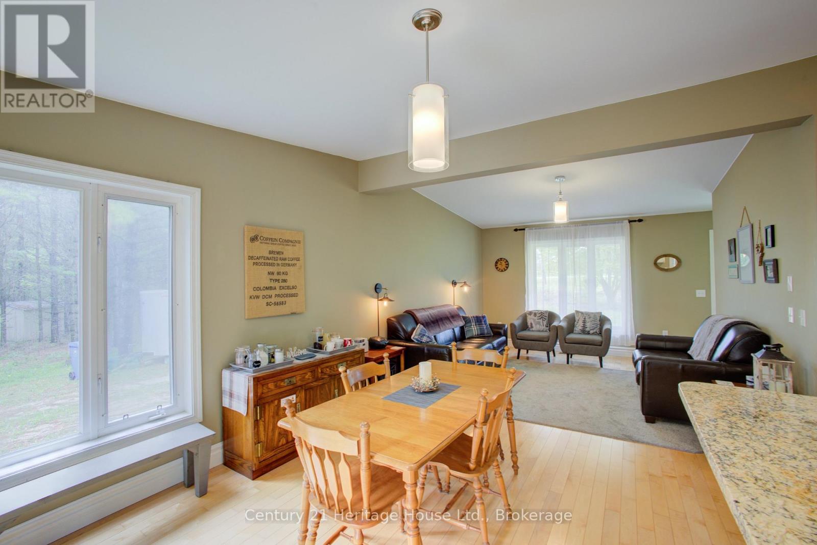 262845 Varney Road, West Grey, Ontario  N0G 1R0 - Photo 11 - X13219020