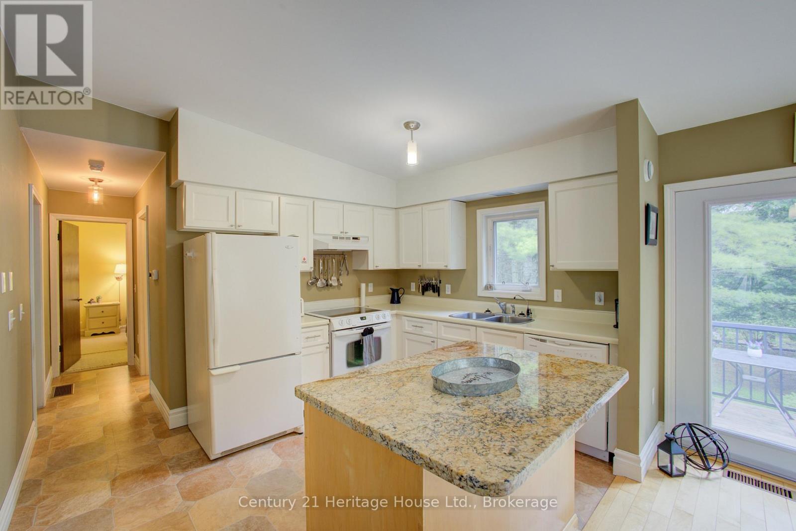 262845 Varney Road, West Grey, Ontario  N0G 1R0 - Photo 14 - X13219020