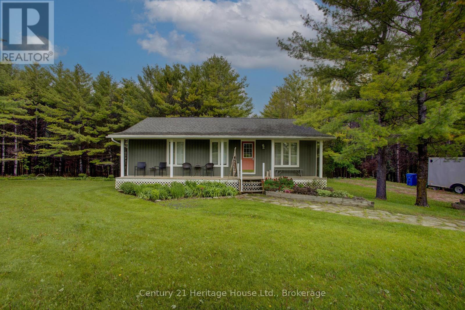 262845 Varney Road, West Grey, Ontario  N0G 1R0 - Photo 2 - X13219020