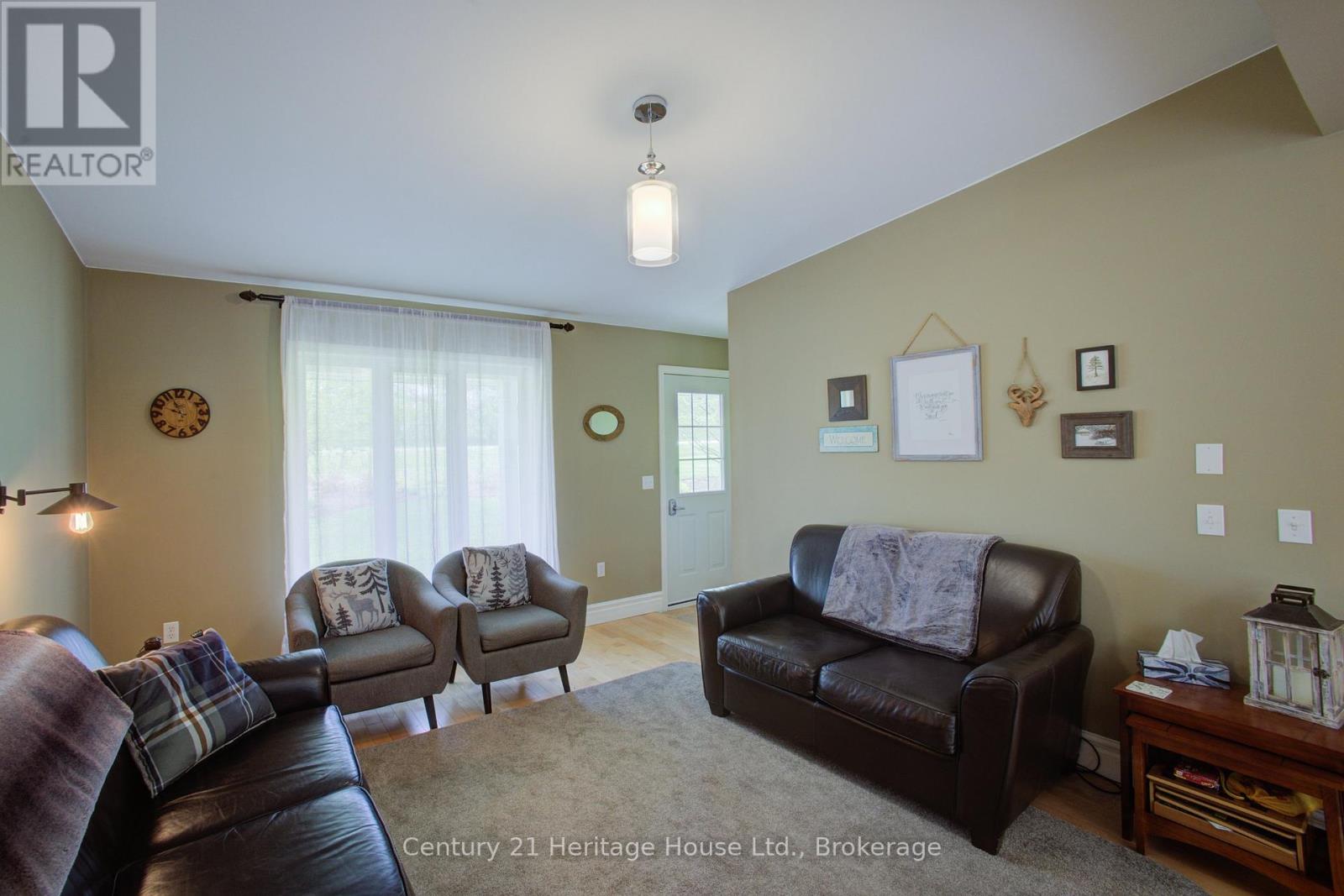 262845 Varney Road, West Grey, Ontario  N0G 1R0 - Photo 8 - X13219020