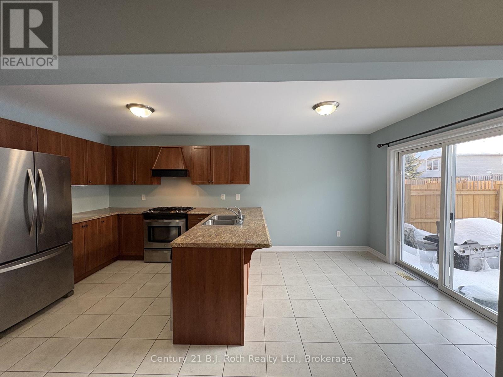 34 Pearl Drive, Orillia, Ontario  L3V 0A5 - Photo 10 - S13219102