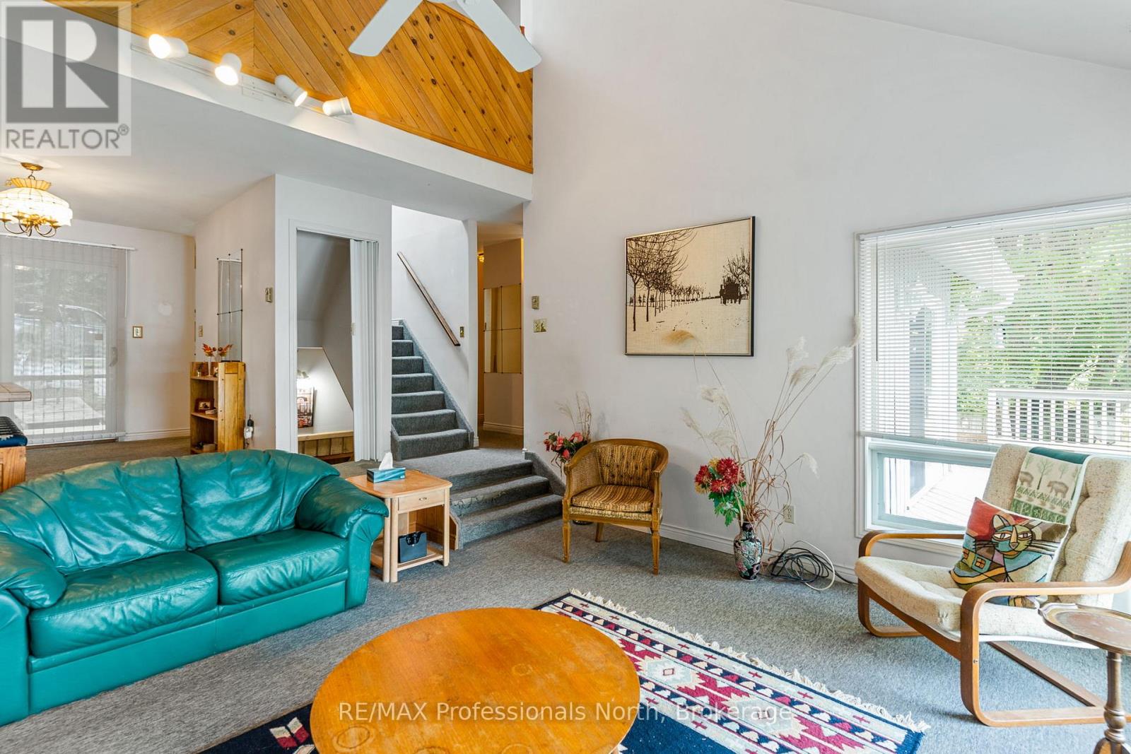 1080 Petticoat Lane, Minden Hills, Ontario  K0M 2K0 - Photo 12 - X13219136