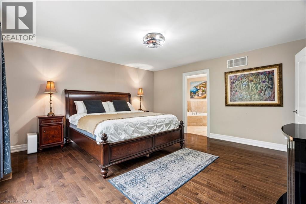 1541 Garnet Avenue, Mississauga, Ontario  L5G 4C7 - Photo 32 - 40834938