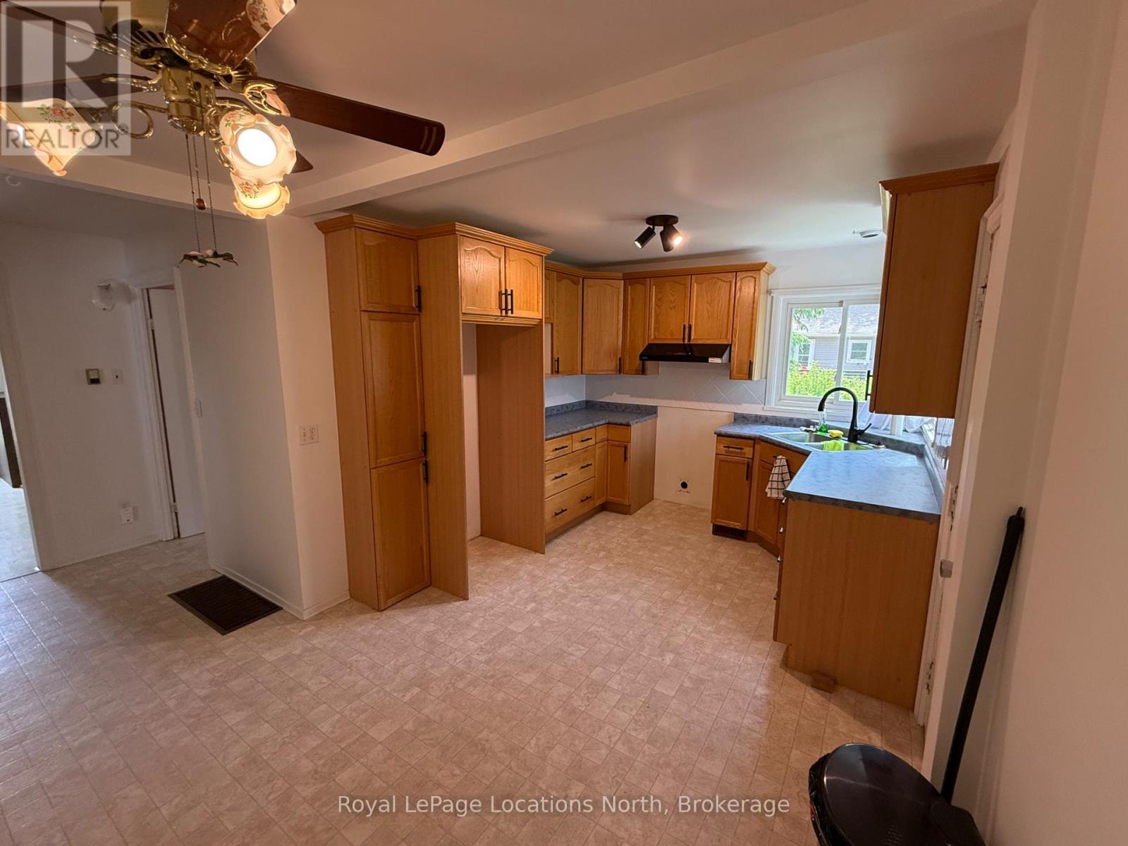 386 Sykes Street S, Meaford, Ontario  N4L 1C6 - Photo 14 - X13219530