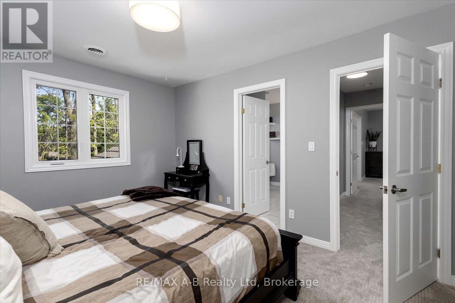 138 Huron Road, Perth South, Ontario  N0K 1X0 - Photo 27 - X13219622