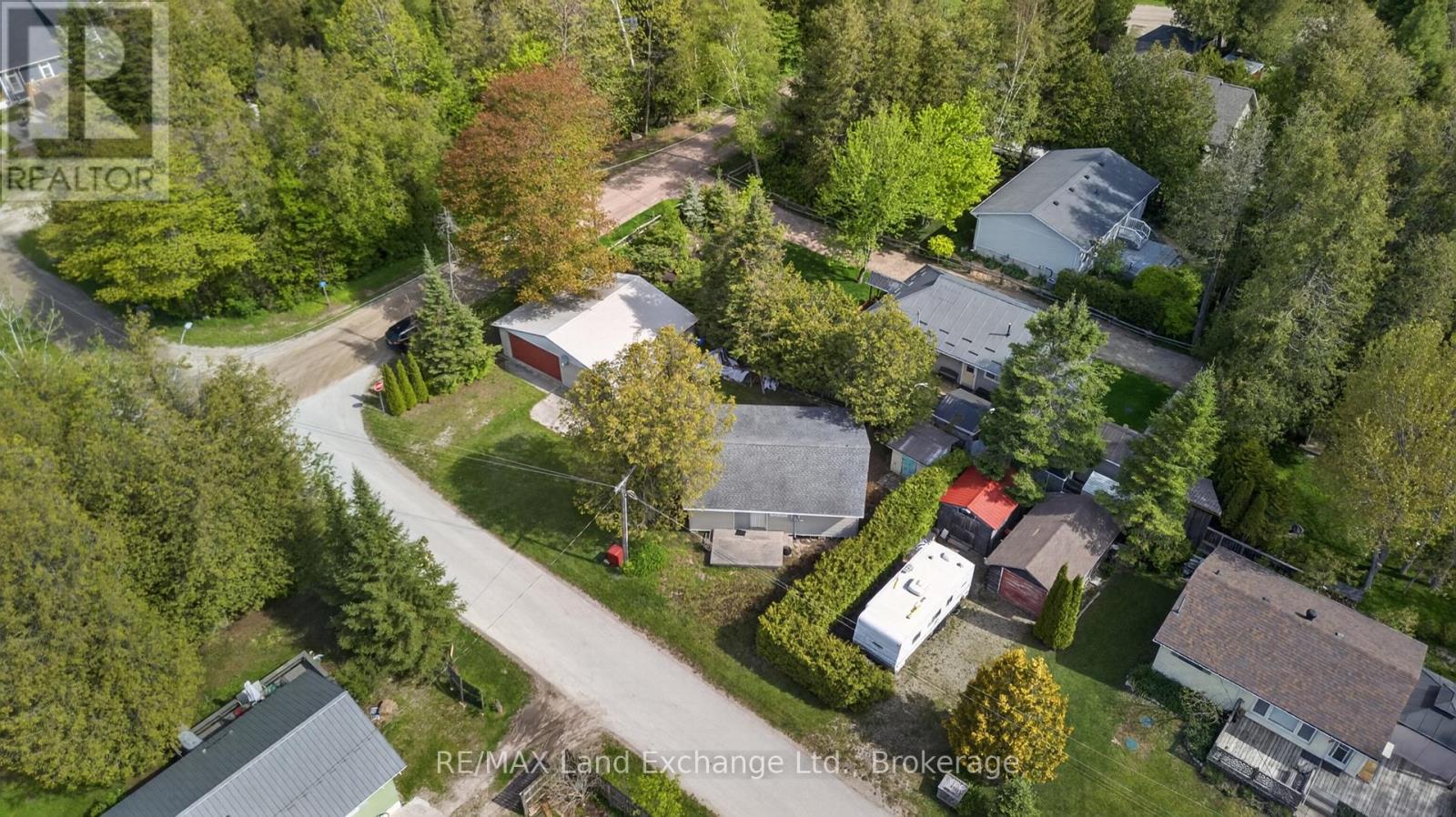 114 Sunrise Avenue, Huron-Kinloss, Ontario  N0G 2R0 - Photo 8 - X13219636