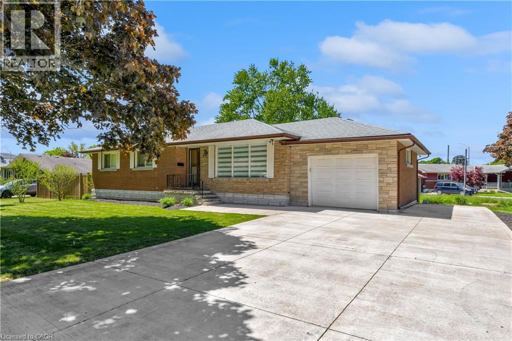 5 Armour Drive, Welland, Ontario  L3C 2N7 - Photo 2 - 40829494