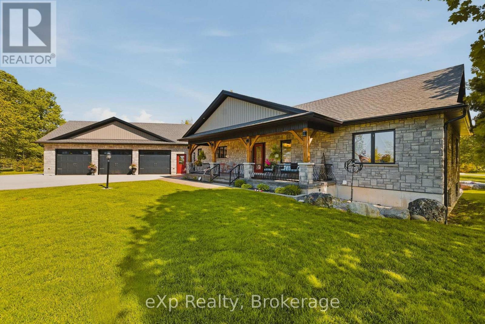 100 Harris Crescent, Southgate, Ontario  N0G 2L0 - Photo 3 - X13220000