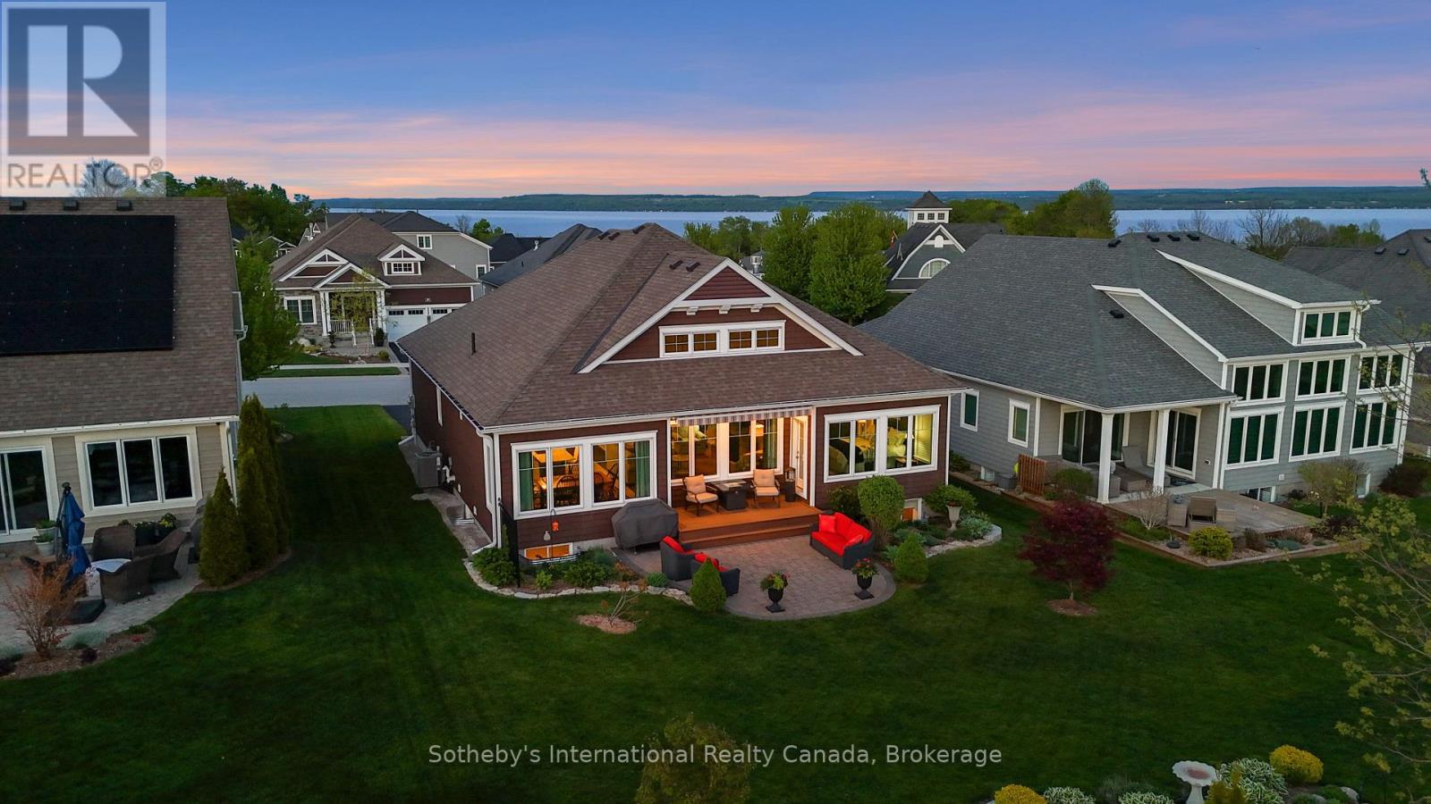 208 Snowberry Lane, Georgian Bluffs, Ontario  N0H 1S0 - Photo 2 - X13220002
