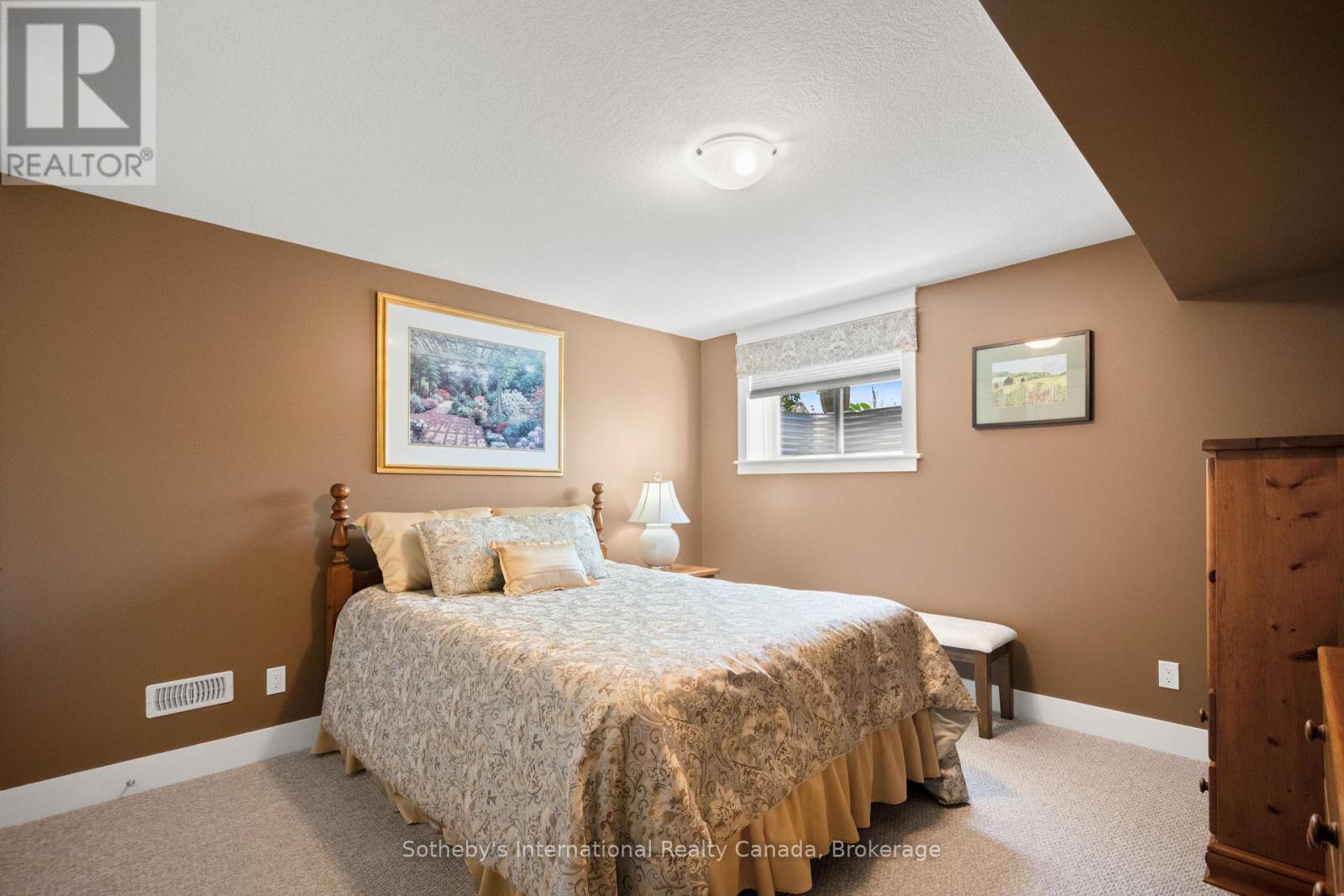 208 Snowberry Lane, Georgian Bluffs, Ontario  N0H 1S0 - Photo 30 - X13220002
