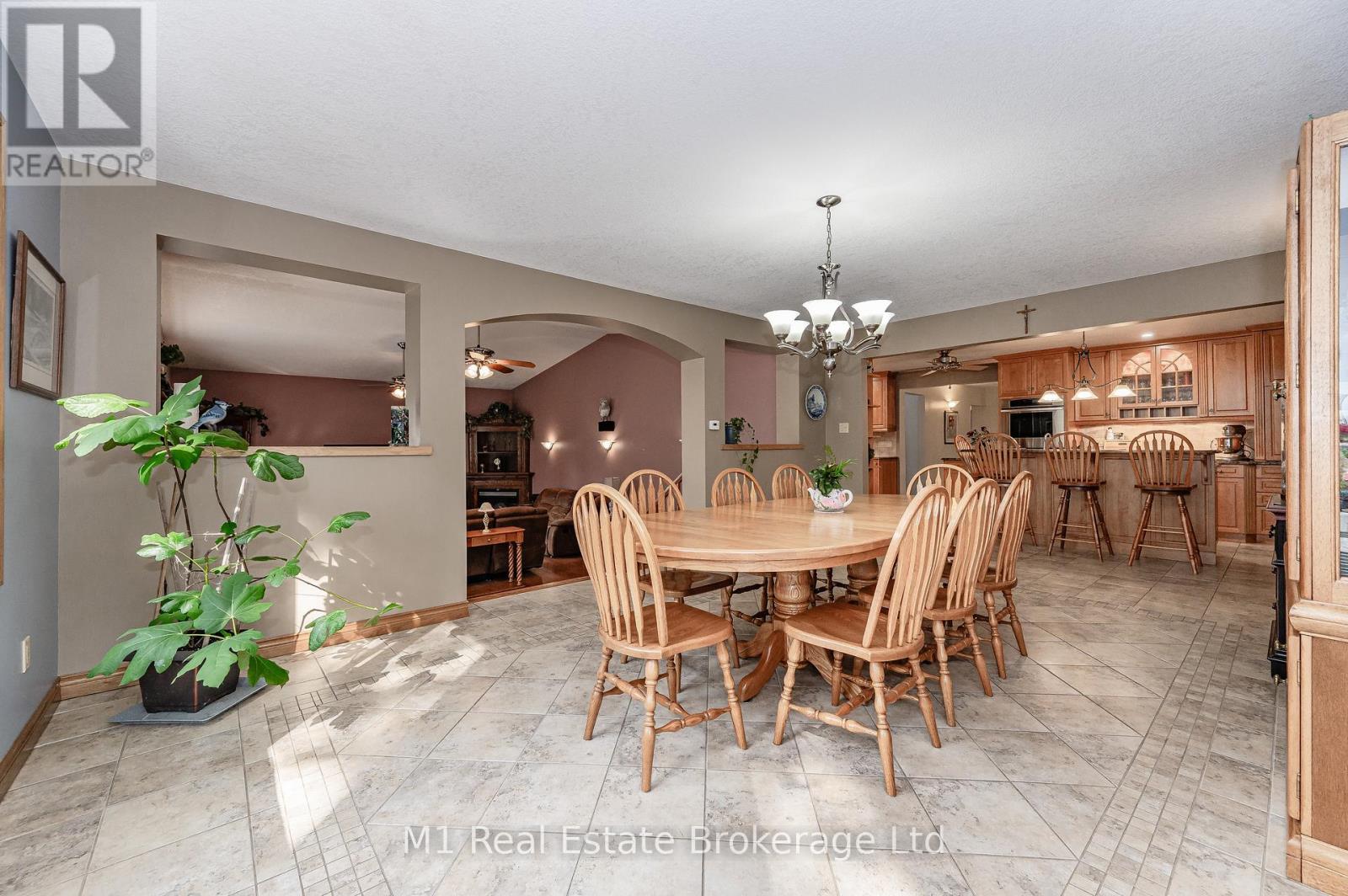 6946 Fife Road, Guelph/eramosa, Ontario  N1H 6J4 - Photo 11 - X13220028