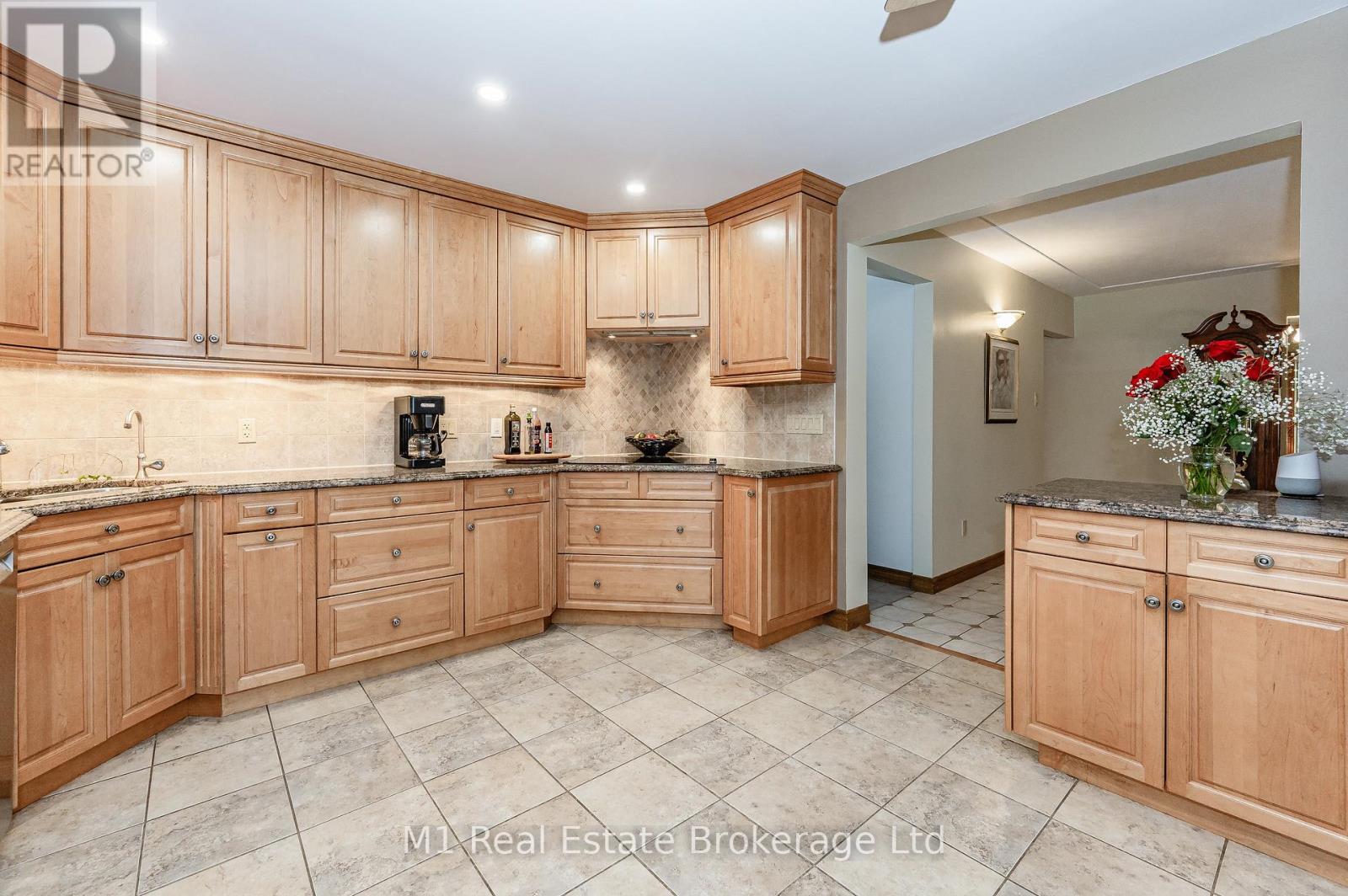 6946 Fife Road, Guelph/eramosa, Ontario  N1H 6J4 - Photo 16 - X13220028