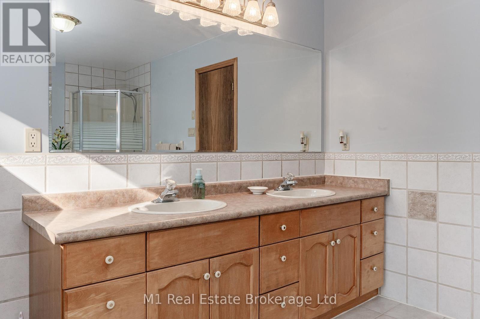 6946 Fife Road, Guelph/eramosa, Ontario  N1H 6J4 - Photo 34 - X13220028