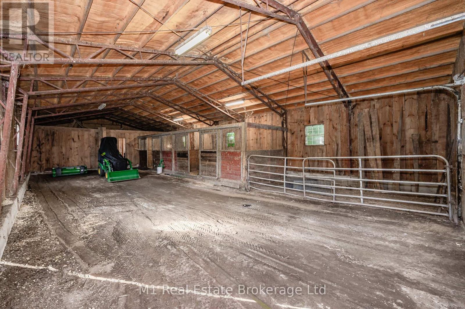 6946 Fife Road, Guelph/eramosa, Ontario  N1H 6J4 - Photo 45 - X13220028