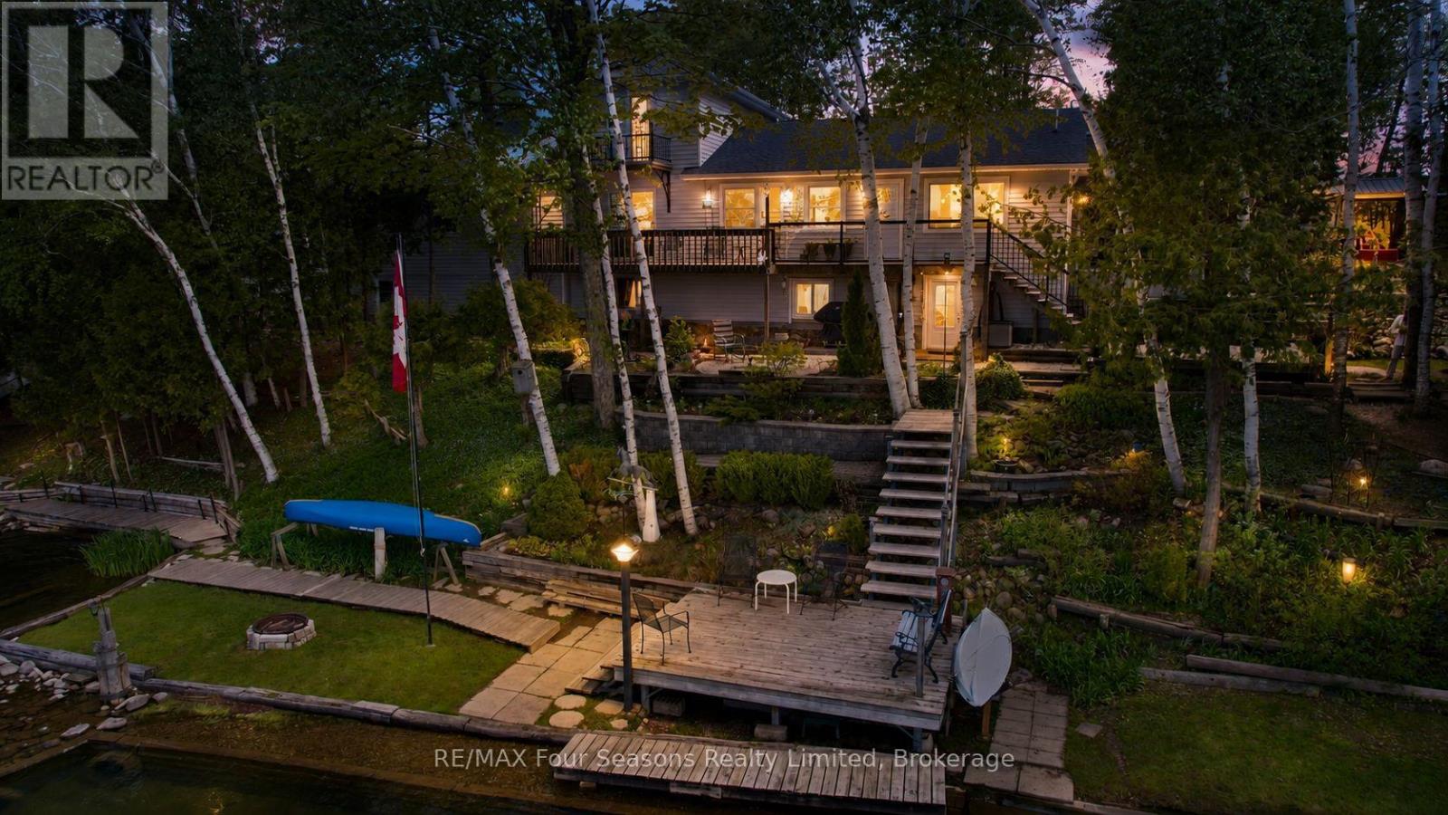 52 Shore Drive, South Bruce Peninsula, Ontario  N0H 1A0 - Photo 2 - X13220068