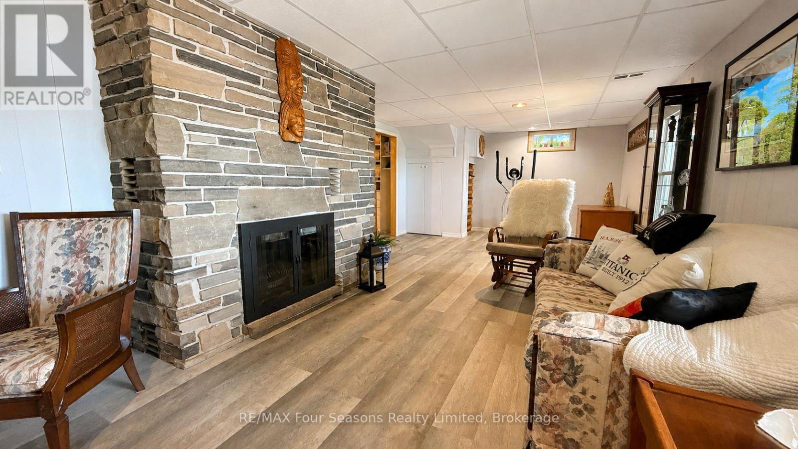 52 Shore Drive, South Bruce Peninsula, Ontario  N0H 1A0 - Photo 31 - X13220068