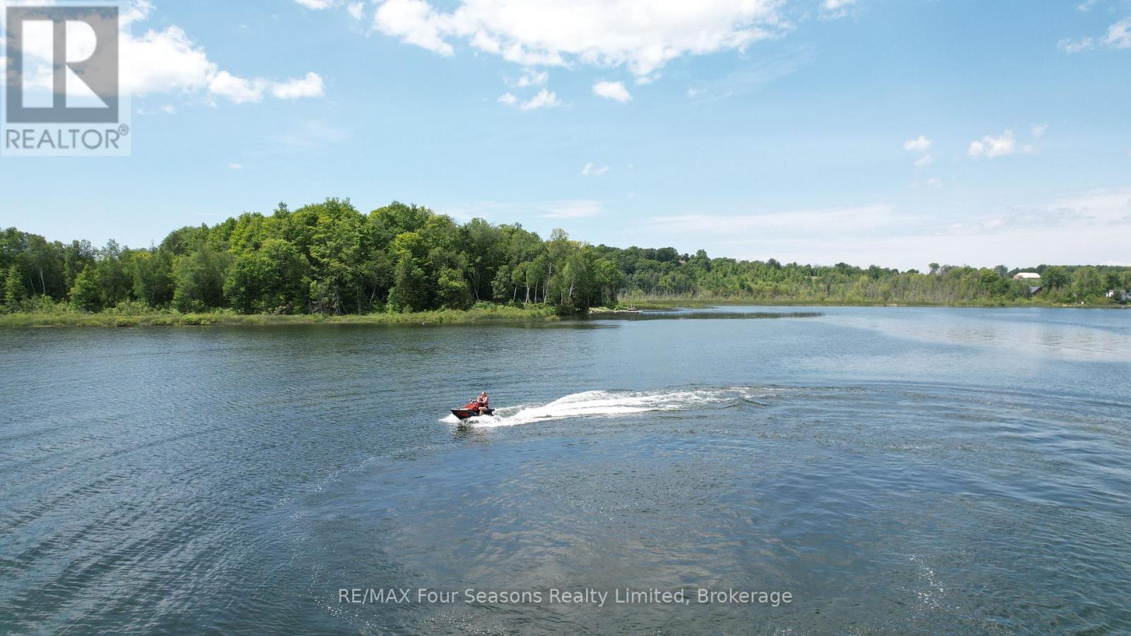 52 Shore Drive, South Bruce Peninsula, Ontario  N0H 1A0 - Photo 49 - X13220068