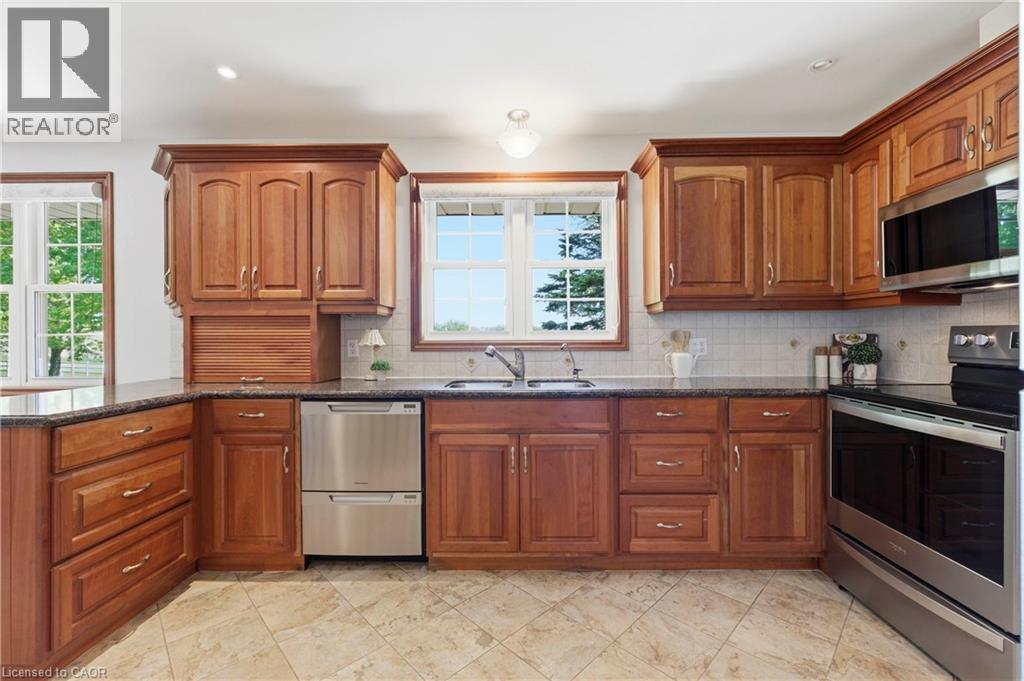 1068 Cameron Road, Ayr, Ontario  N0B 1E0 - Photo 9 - 40835041