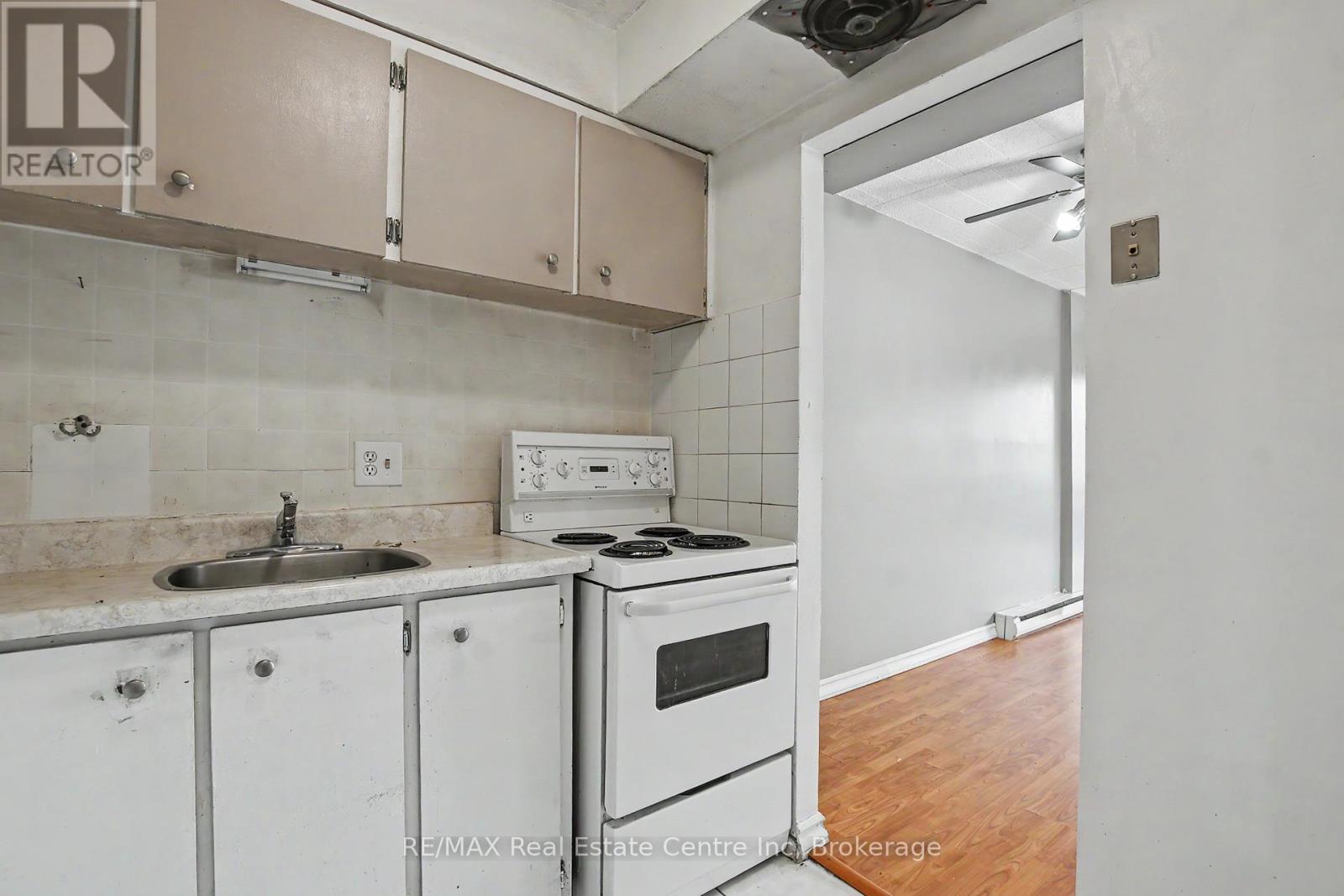 412 - 105 Conroy Crescent, Guelph, Ontario  N1G 2V5 - Photo 6 - X13220414