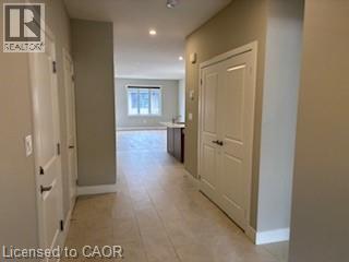 745 Chelton Road Unit# 53, London, Ontario  N6M 0J1 - Photo 3 - 40833976