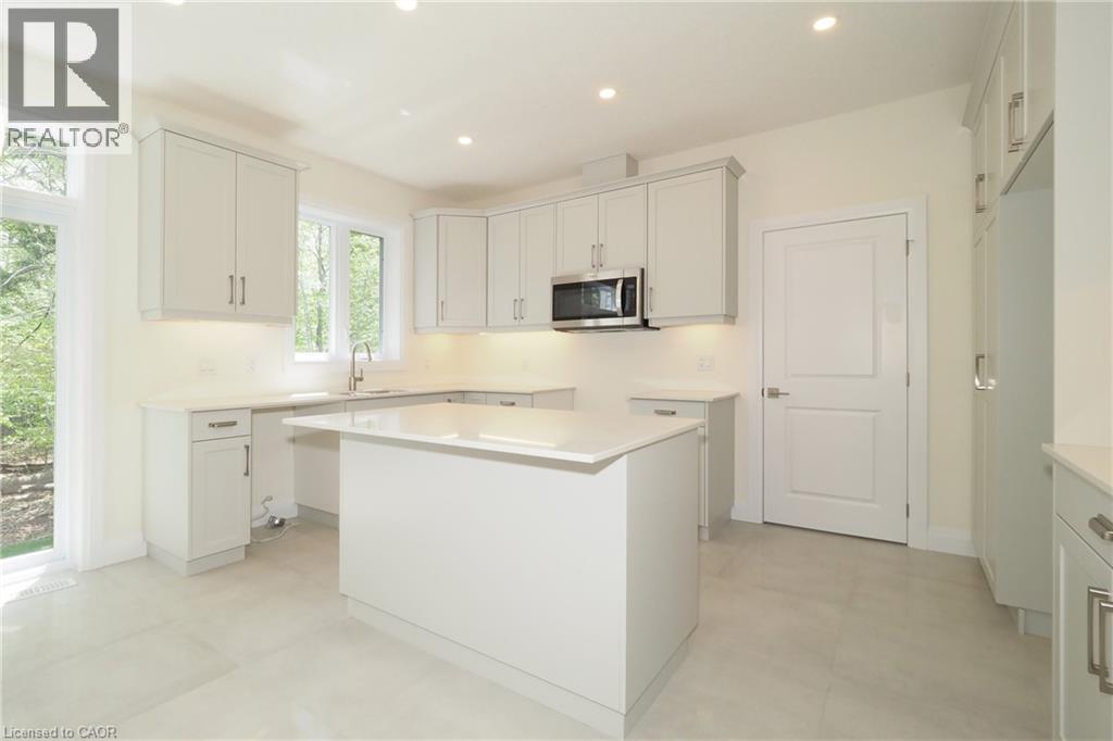 220 Jeffrey Place, Kitchener, Ontario  N2C 2T7 - Photo 13 - 40833949