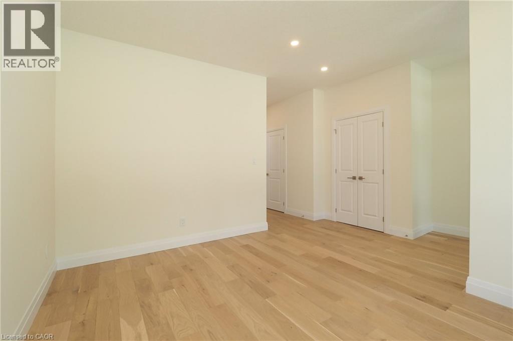 220 Jeffrey Place, Kitchener, Ontario  N2C 2T7 - Photo 7 - 40833949
