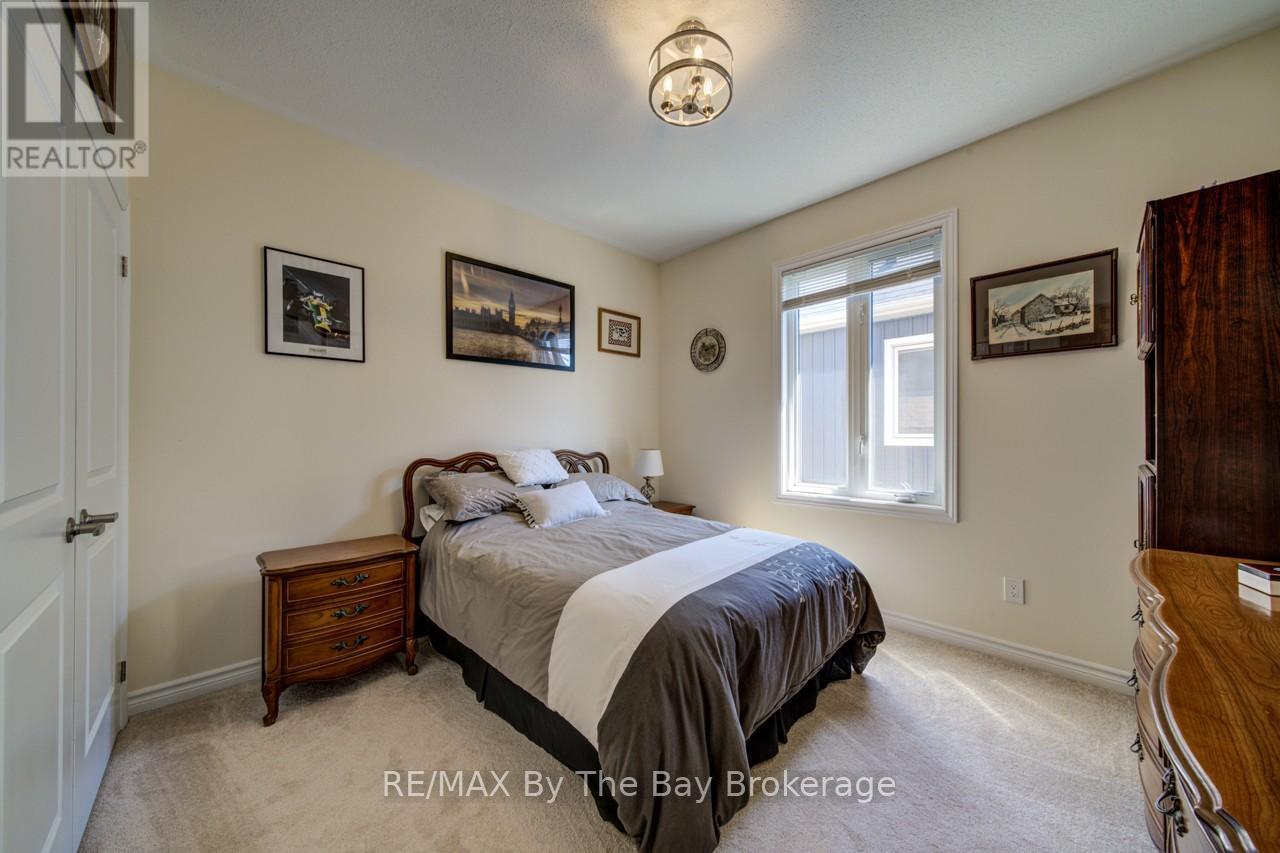 100 Allegra Drive, Wasaga Beach, Ontario  L9Z 1P2 - Photo 25 - S13201768