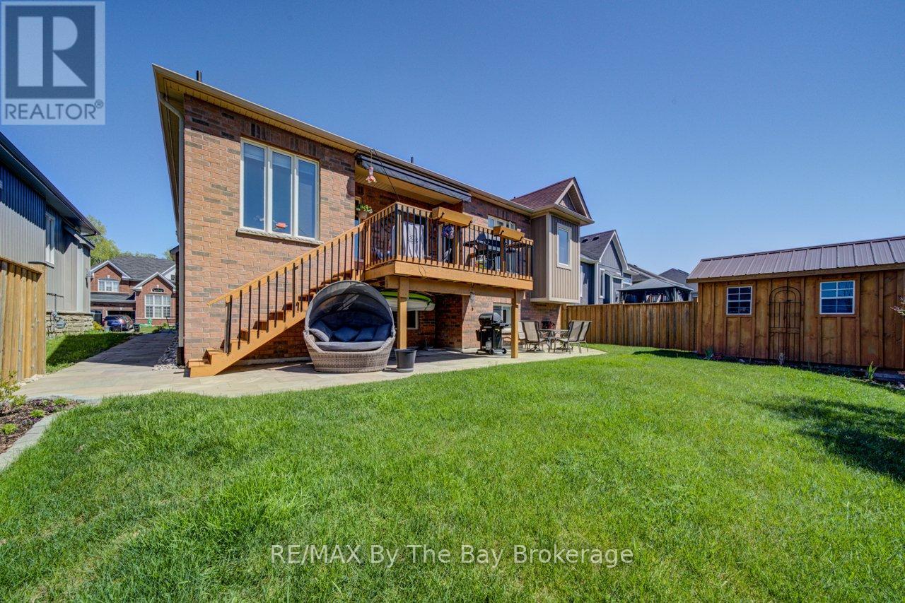 100 Allegra Drive, Wasaga Beach, Ontario  L9Z 1P2 - Photo 42 - S13201768