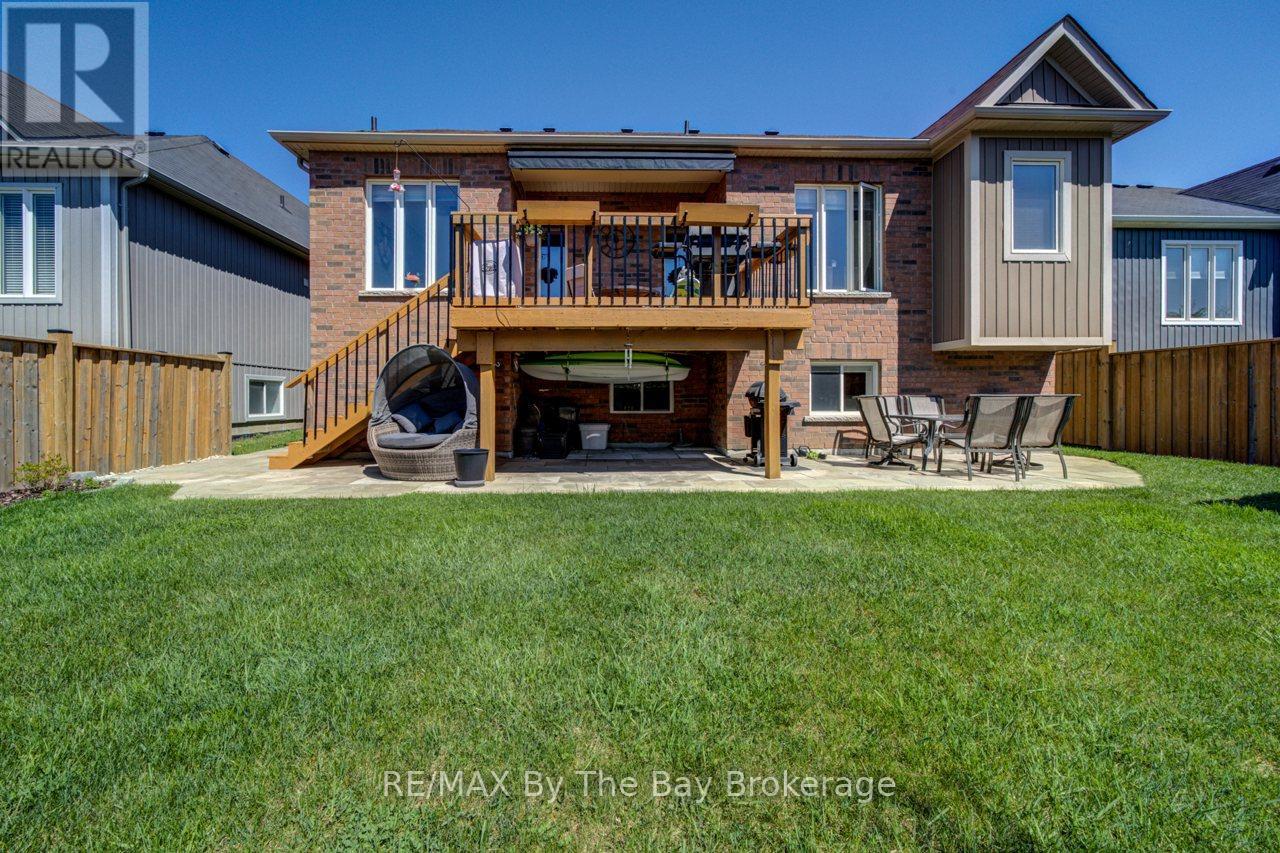 100 Allegra Drive, Wasaga Beach, Ontario  L9Z 1P2 - Photo 43 - S13201768