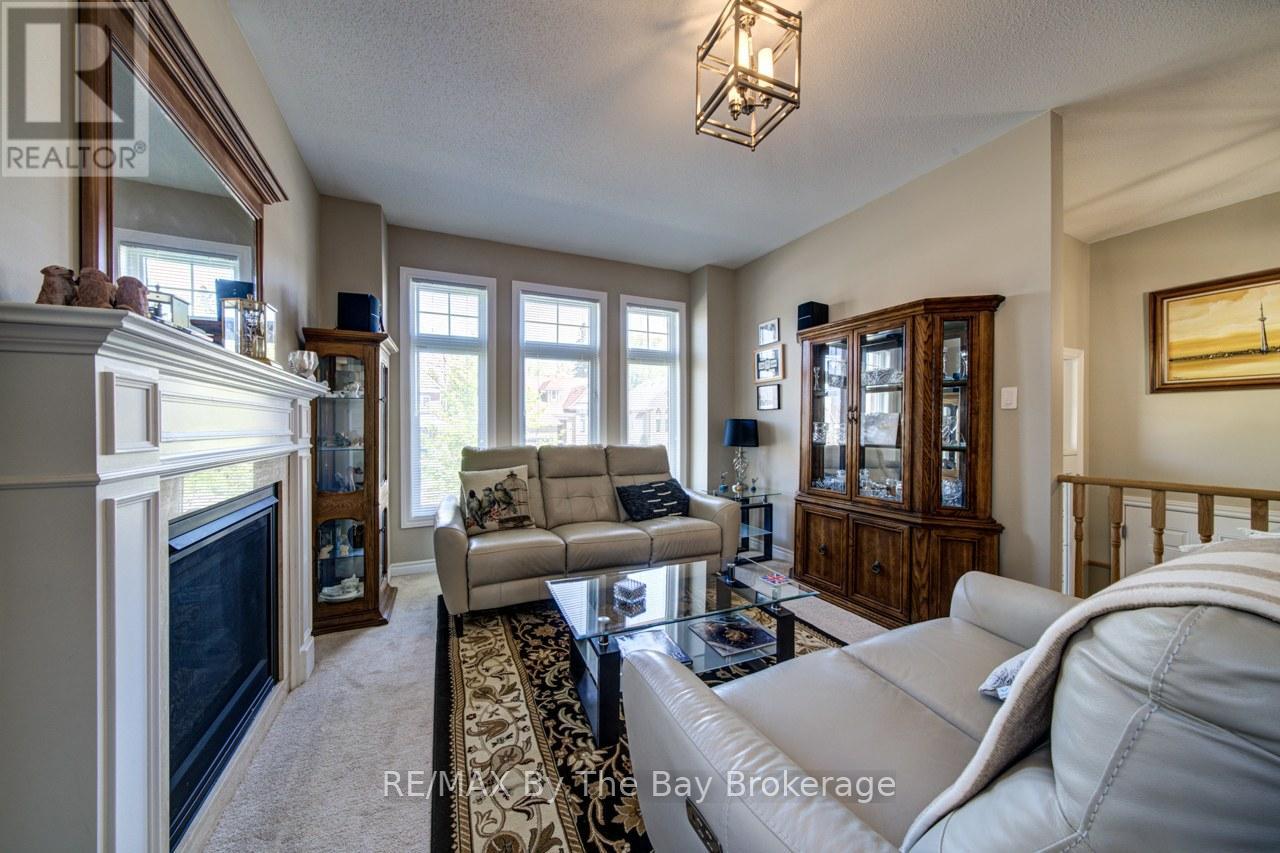 100 Allegra Drive, Wasaga Beach, Ontario  L9Z 1P2 - Photo 8 - S13201768