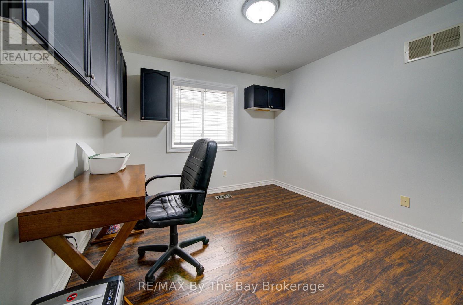 229 Atkinson Street, Clearview, Ontario  L0M 1S0 - Photo 14 - S13220868