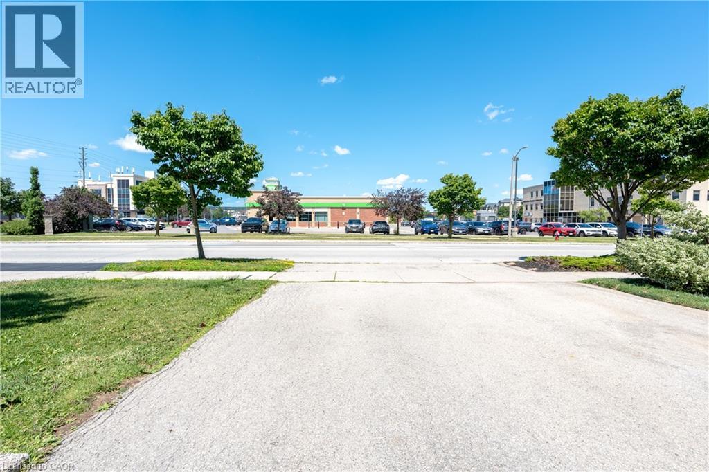 4008 Berton Avenue, Burlington, Ontario  L7M 4M6 - Photo 3 - 40835234