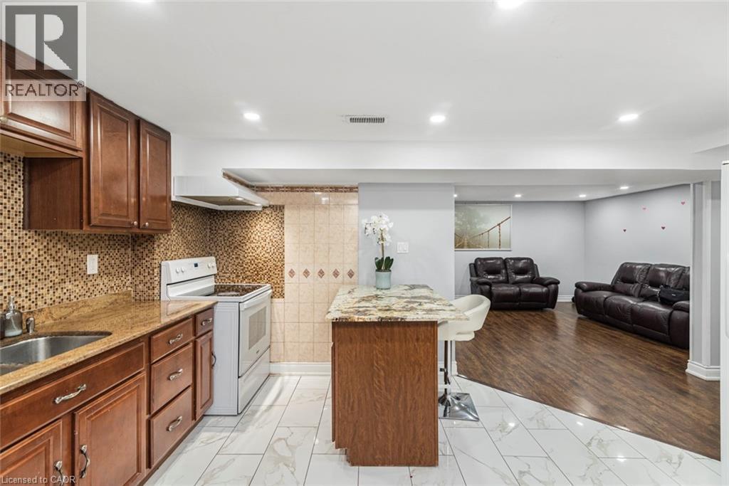 33 Alderney Avenue, Hamilton, Ontario  L9A 2A6 - Photo 35 - 40835247