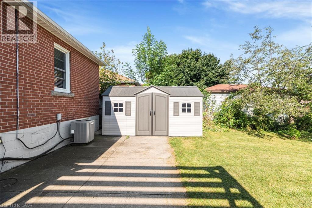 33 Alderney Avenue, Hamilton, Ontario  L9A 2A6 - Photo 47 - 40835247