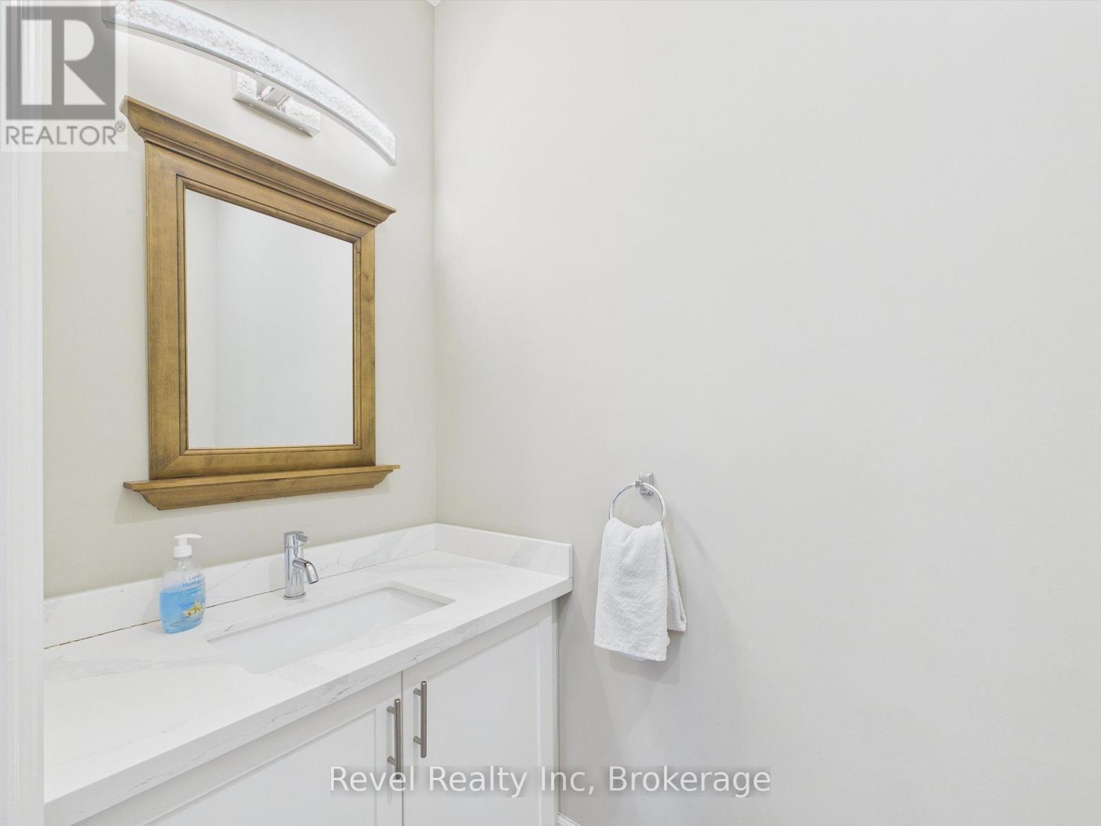 181 Anglo Street, Bracebridge, Ontario  P1L 2H3 - Photo 10 - X13221026