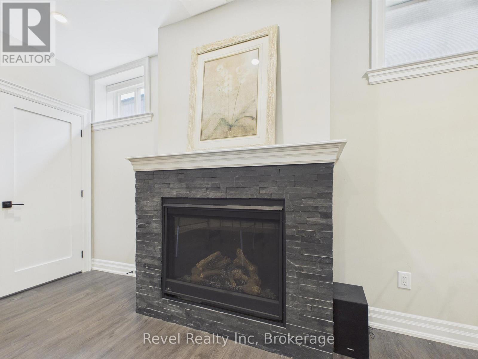 181 Anglo Street, Bracebridge, Ontario  P1L 2H3 - Photo 37 - X13221026