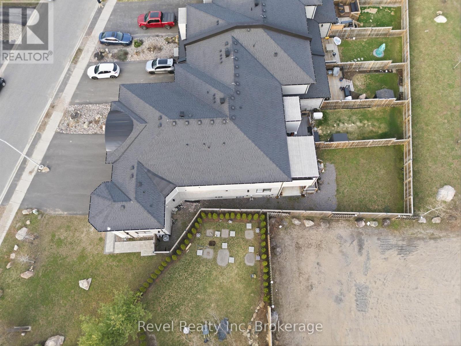 181 Anglo Street, Bracebridge, Ontario  P1L 2H3 - Photo 4 - X13221026