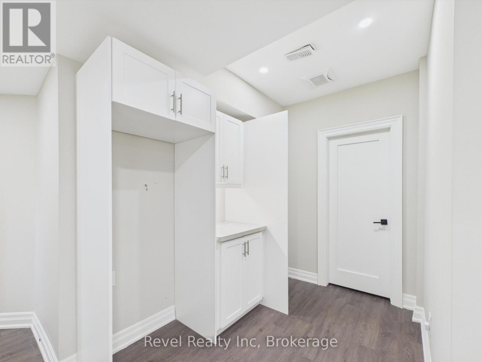 181 Anglo Street, Bracebridge, Ontario  P1L 2H3 - Photo 40 - X13221026