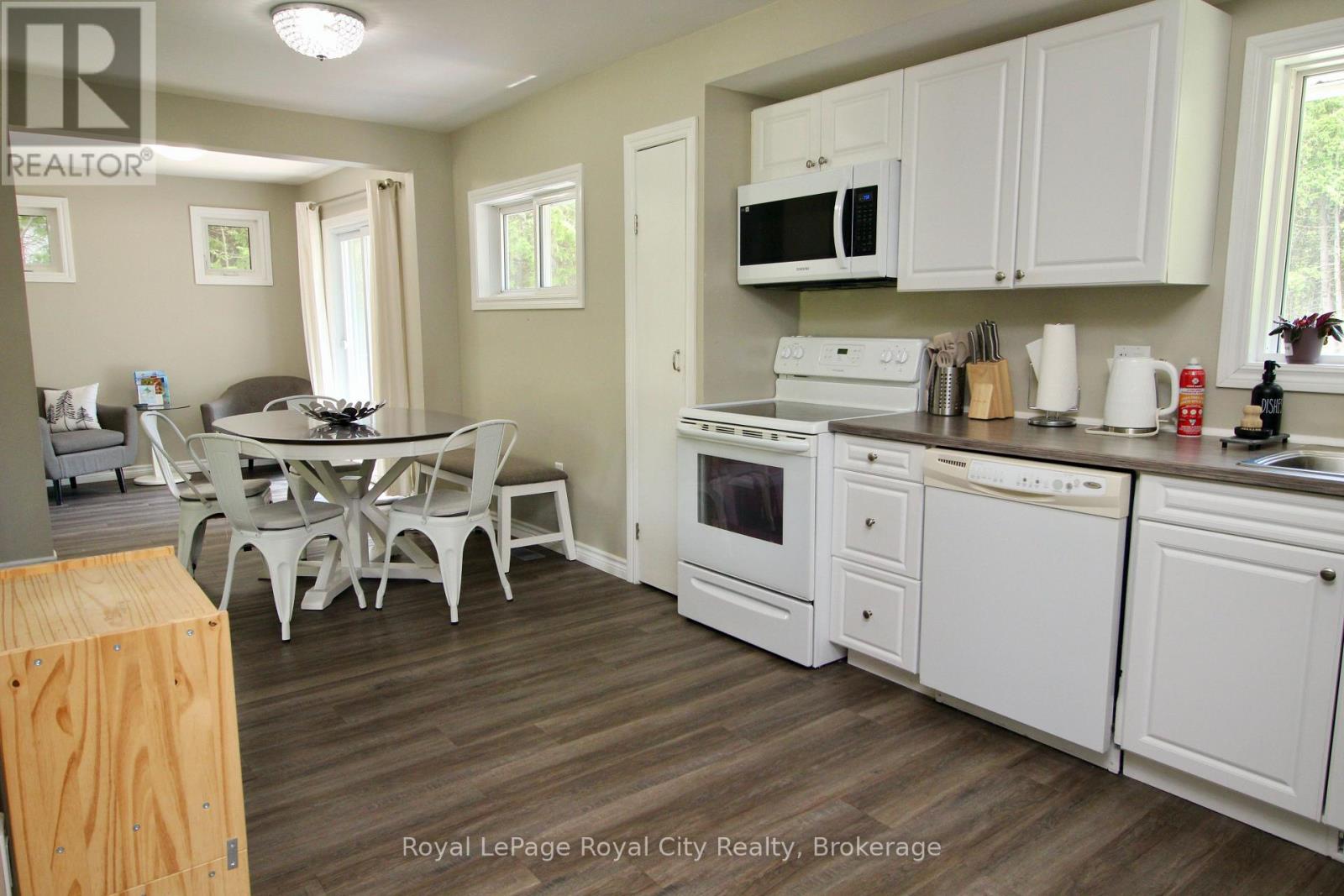 7221 6 Highway, Northern Bruce Peninsula, Ontario  N0H 2R0 - Photo 13 - X13221038