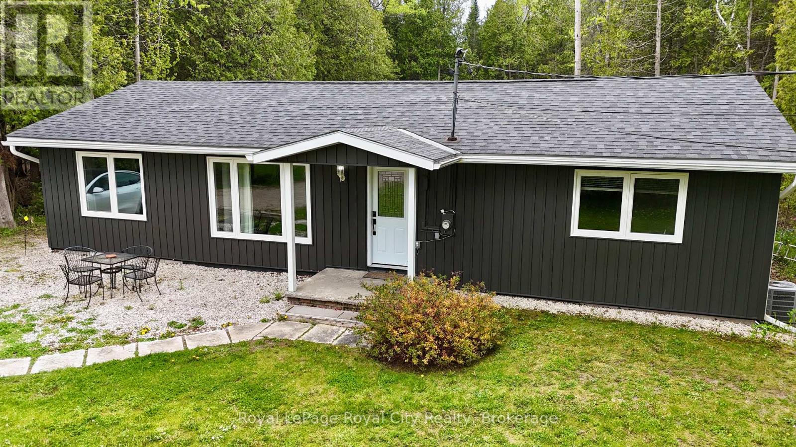 7221 6 Highway, Northern Bruce Peninsula, Ontario  N0H 2R0 - Photo 3 - X13221038