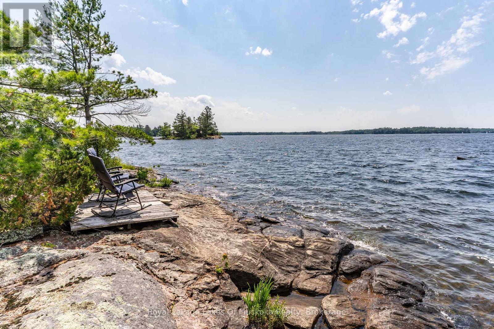 1 Island 2sl Island, Gravenhurst, Ontario  P1P 1R1 - Photo 4 - X13221062