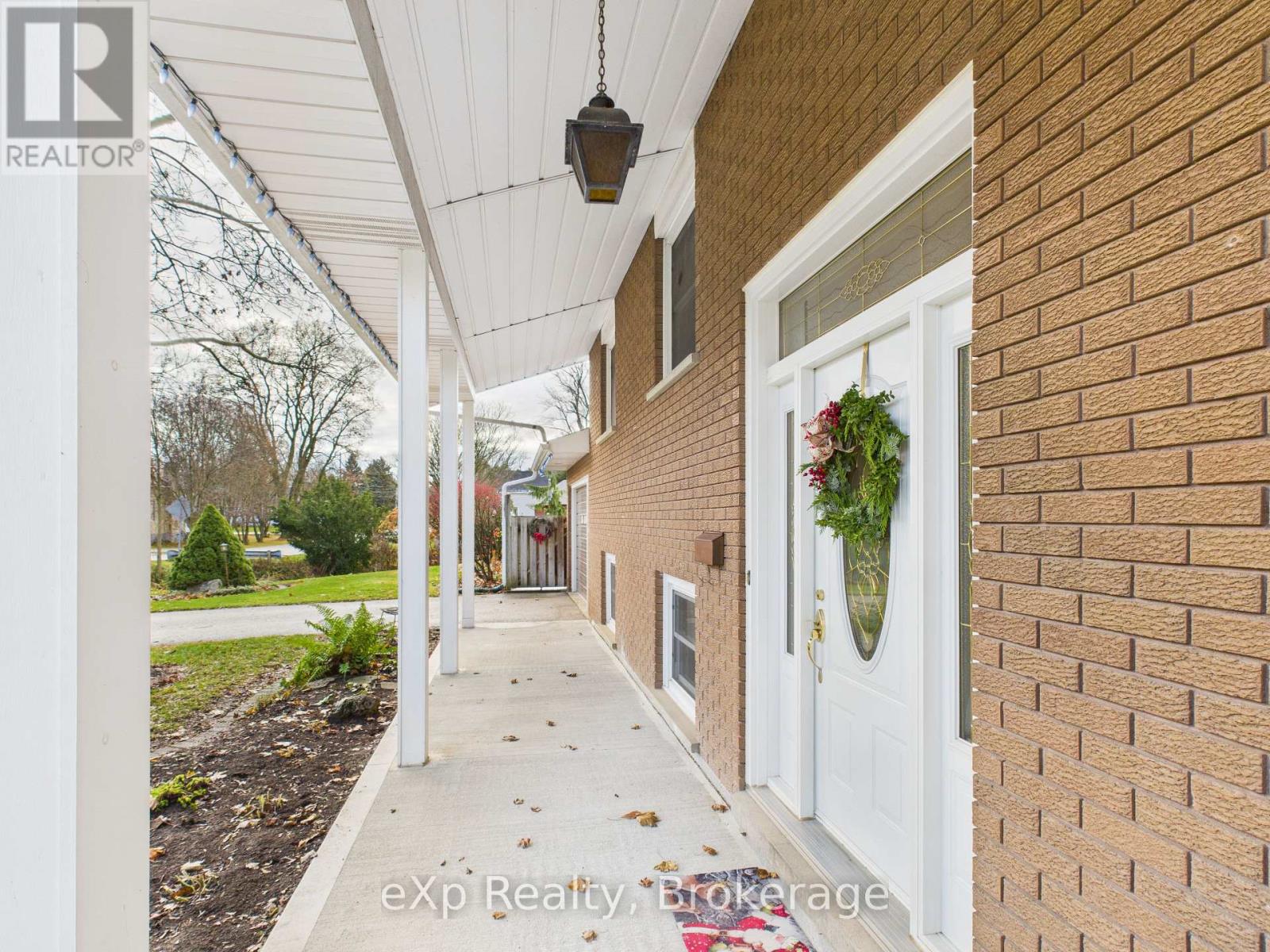 303 Mary Street, Brockton, Ontario  N0G 2V0 - Photo 4 - X13221304