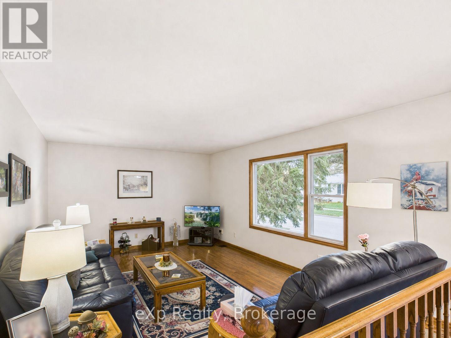 303 Mary Street, Brockton, Ontario  N0G 2V0 - Photo 6 - X13221304