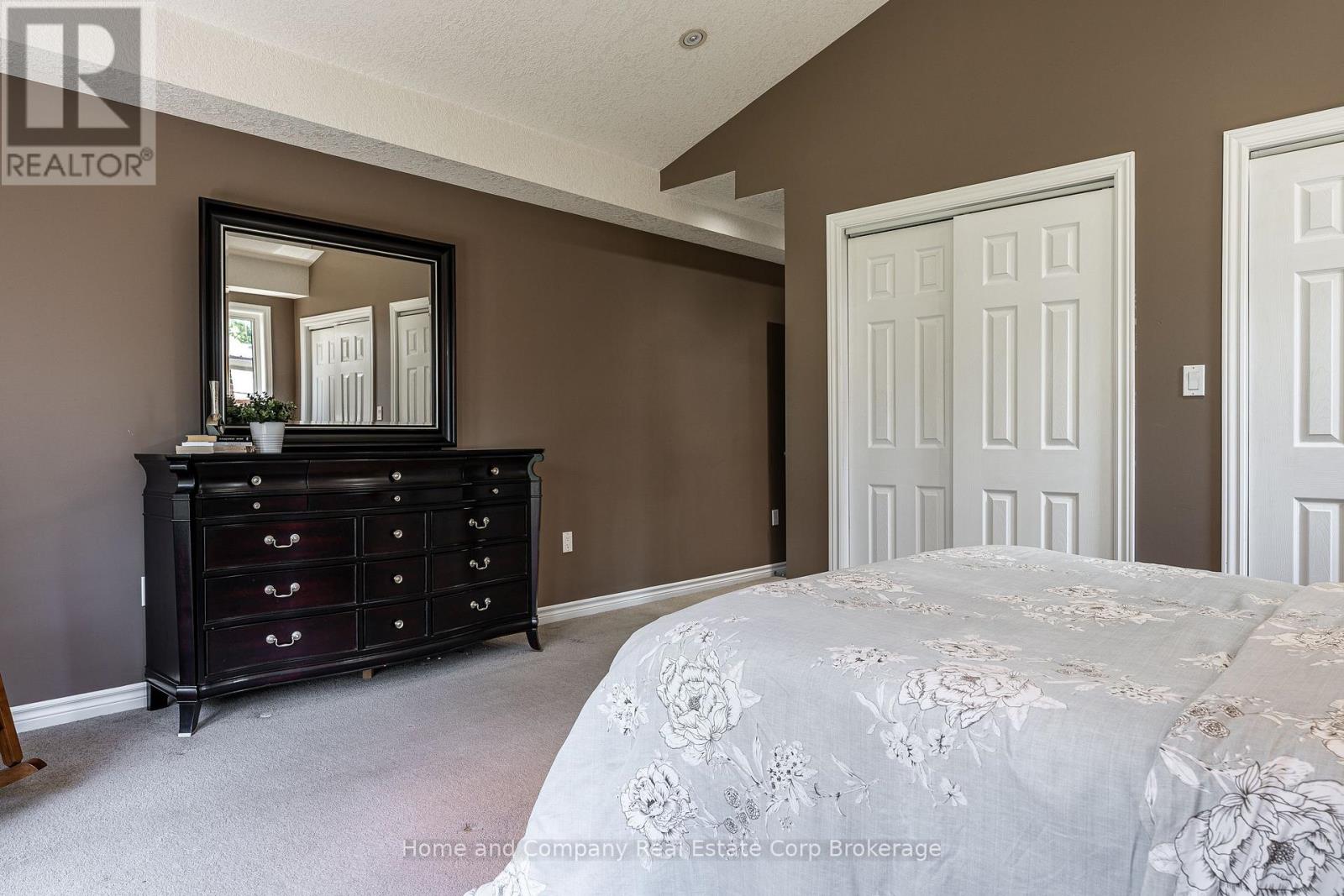 50 Dufferin Street, Stratford, Ontario  N5A 2G5 - Photo 17 - X13221524