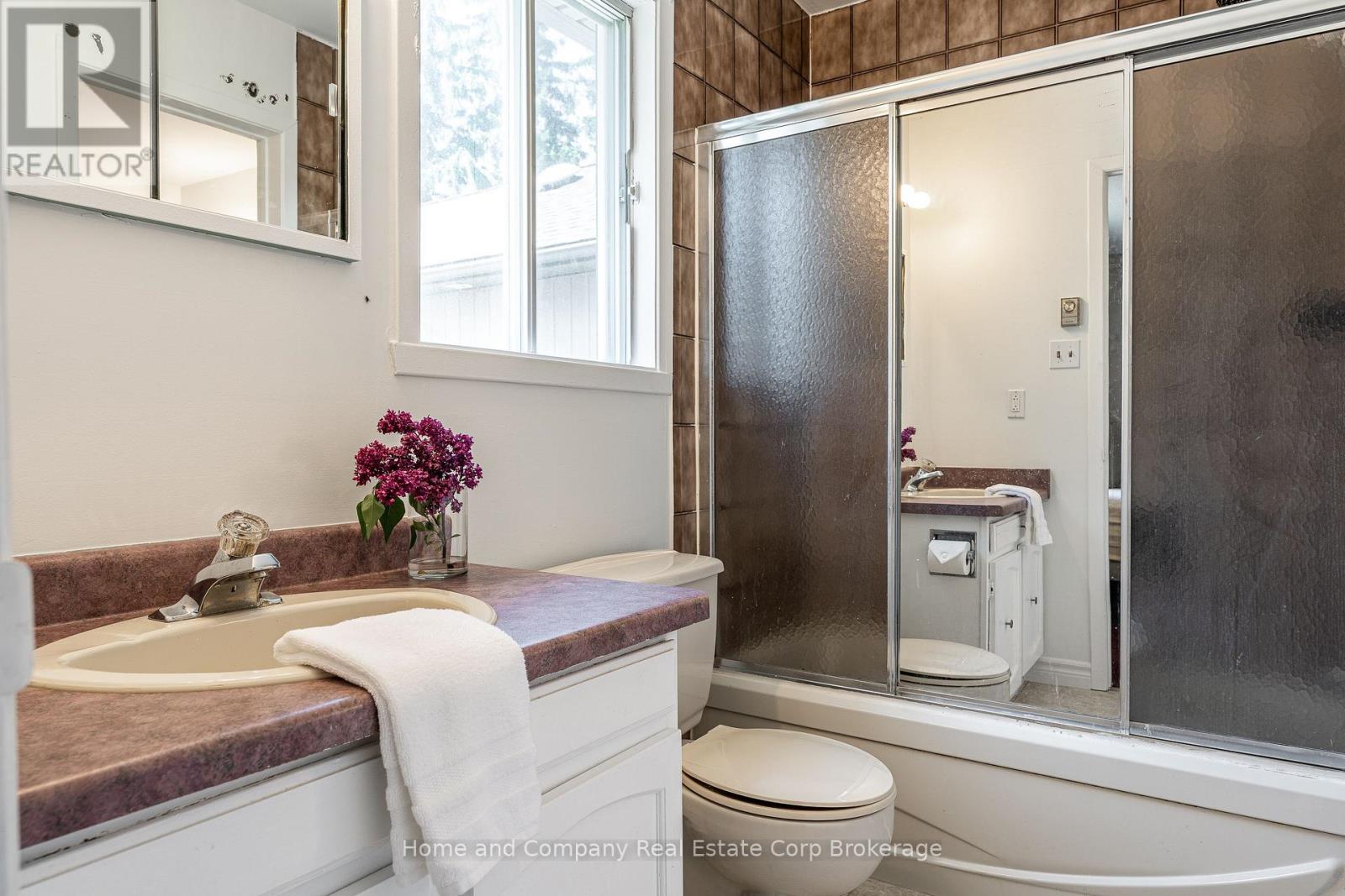 50 Dufferin Street, Stratford, Ontario  N5A 2G5 - Photo 19 - X13221524