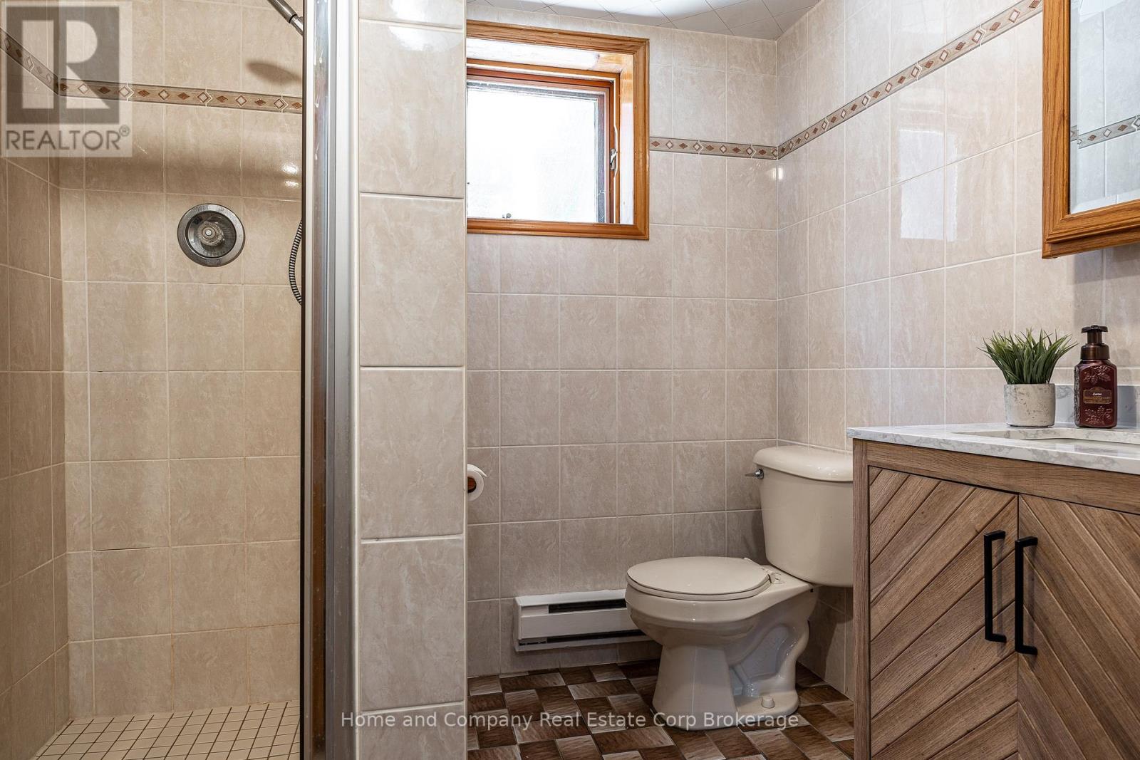 50 Dufferin Street, Stratford, Ontario  N5A 2G5 - Photo 34 - X13221524