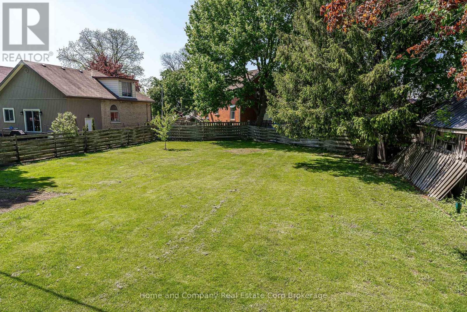 50 Dufferin Street, Stratford, Ontario  N5A 2G5 - Photo 41 - X13221524