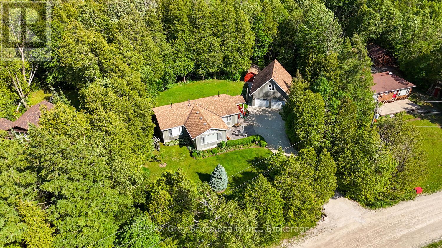 186 Hope Bay Road, South Bruce Peninsula, Ontario  N0H 2T0 - Photo 2 - X13221602