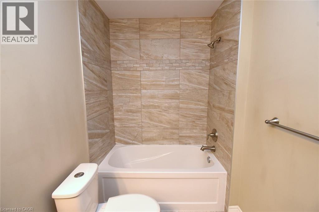 708 Winston Road, Grimsby, Ontario  L3M 4E8 - Photo 24 - 40835235