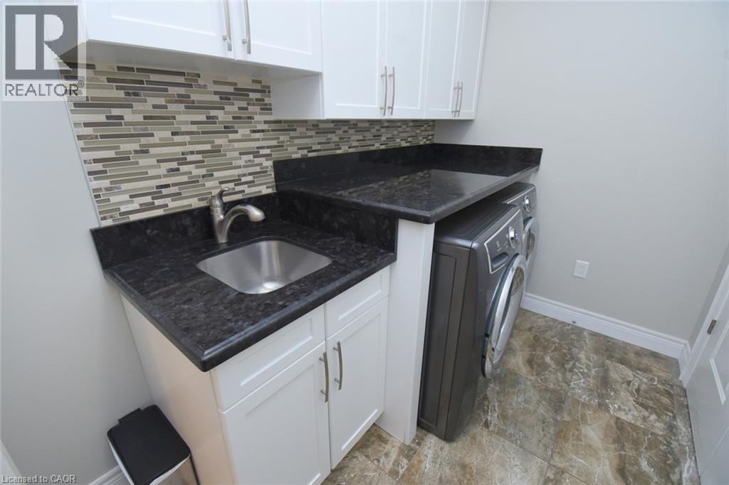 708 Winston Road, Grimsby, Ontario  L3M 4E8 - Photo 37 - 40835235
